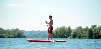 Sommersportart: SUP Stand up Paddle