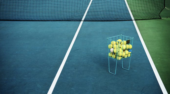 Du brauchst die richtige Tennisausrüstung, um eine Topleistung erbringen zu können!